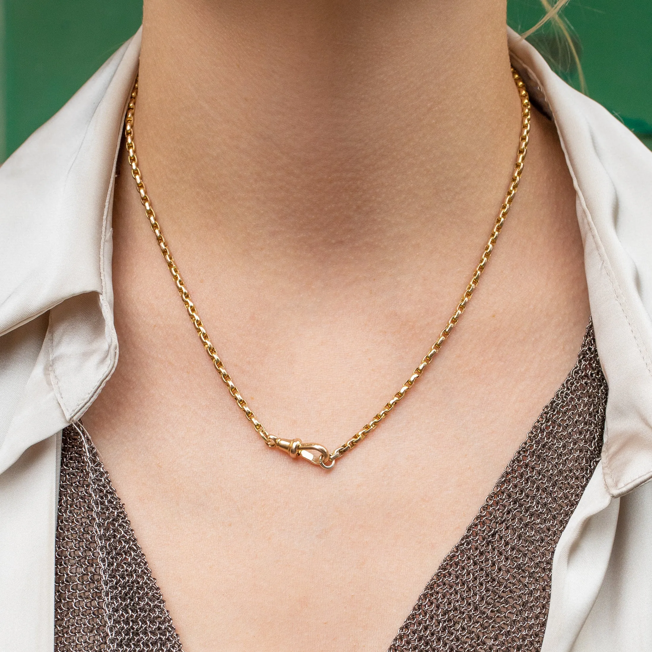 18" Antique 9ct Gold Belcher Chain, with Dog-Clip