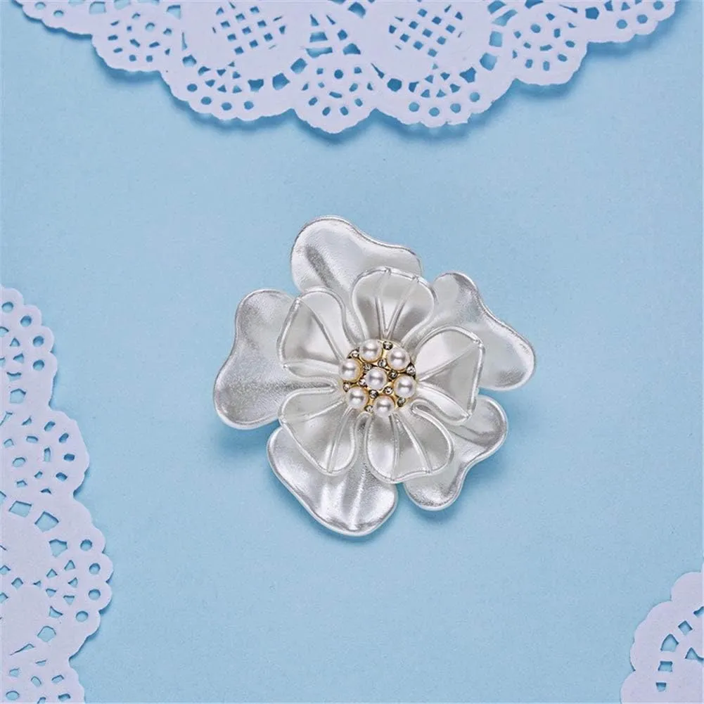 AILUOR Elegant Enamel Plum Blossom Flower Brooch Pin, Fashion Gold Plated Pearls Floral Brooch Lapel Pin for Women Bridal Wedding Corsage Jewelry Gifts