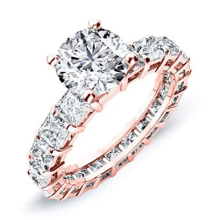 Crisantha - Round Moissanite Engagement Ring