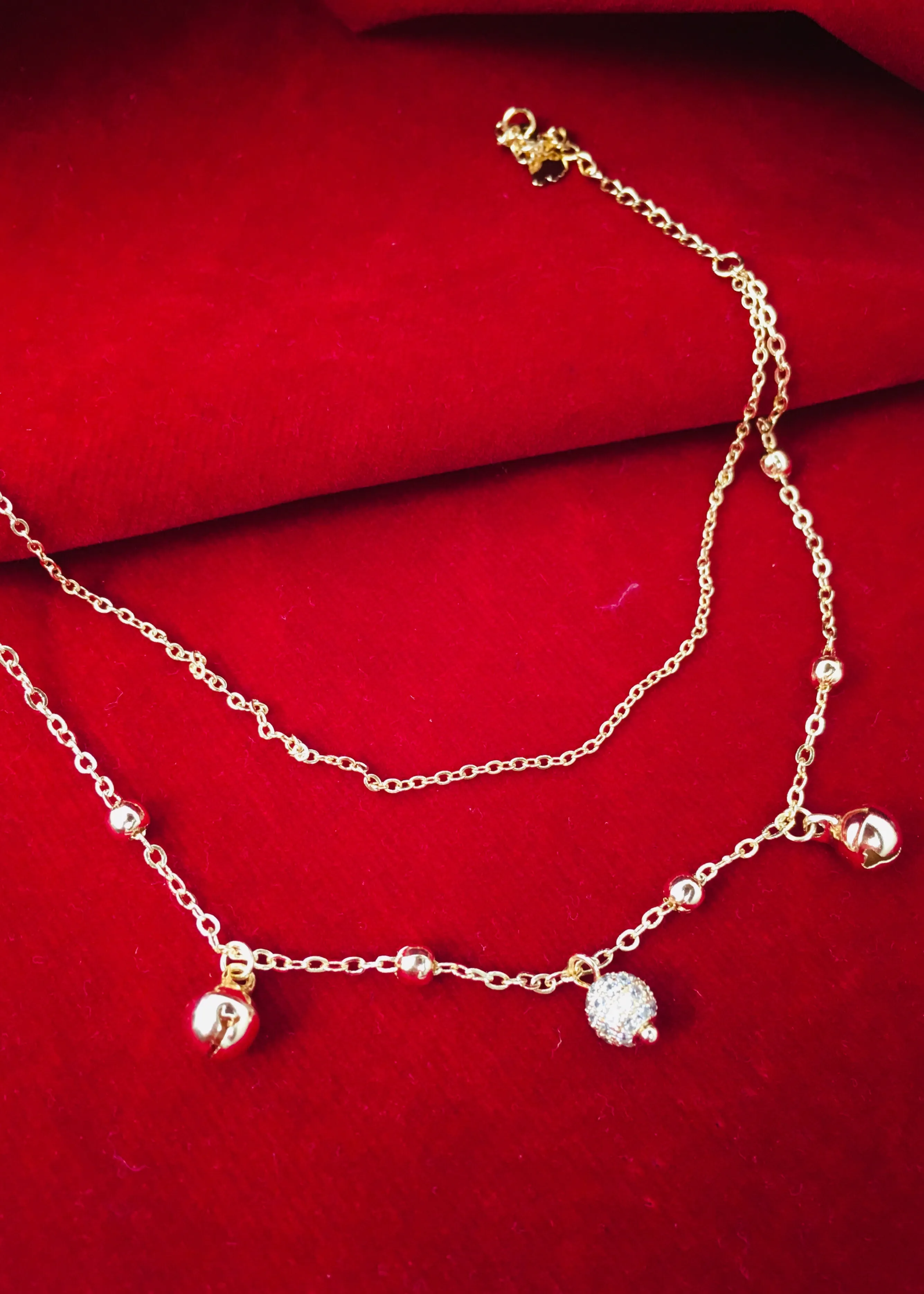 DELICATE BEADS DESIGN ANKLET
