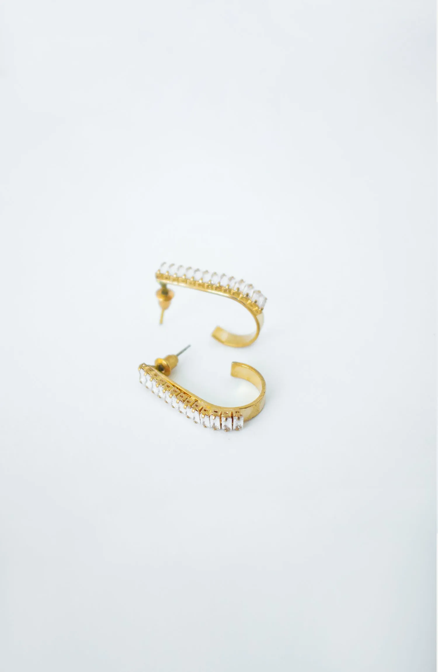 Earring (OTJ-1392 GOLD)