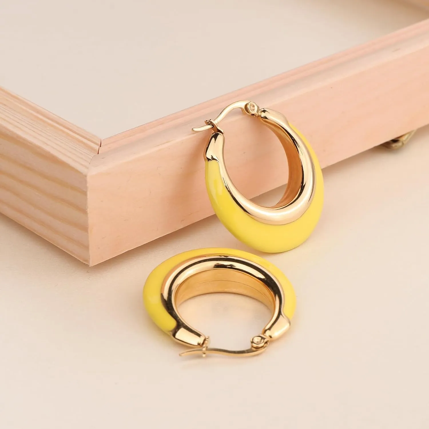 Enamel Hoop Earrings for Women Colorful Enamel Chunky Hoop Earrings 18K Gold Plated Stainless Steel Enamel Earrings Jewelry Gift for Girlfriend Wife