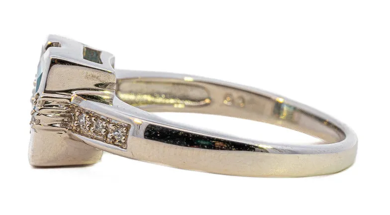 Exquisite White Gold Blue Topaz & Diamond Ring