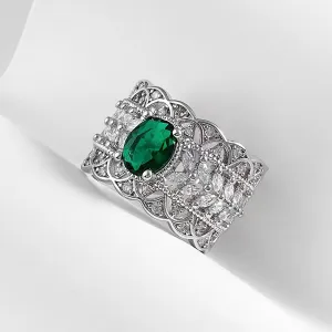 Fashion Vintage Hollow Emerald Ring