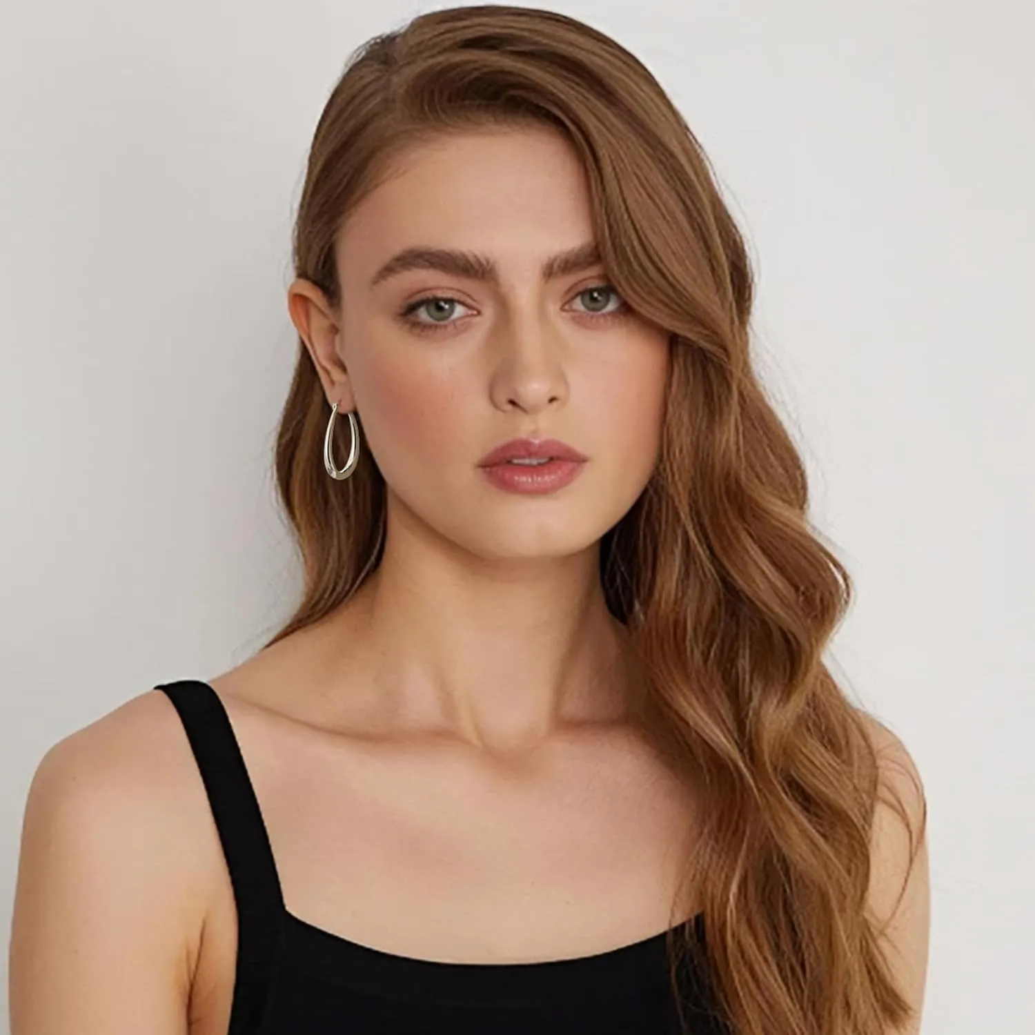 Gacimy Gold Chunky Hoop Earrings for Women, 14K Gold Plated Oval Hoop Earrings with 925 Sterling Silver Post
