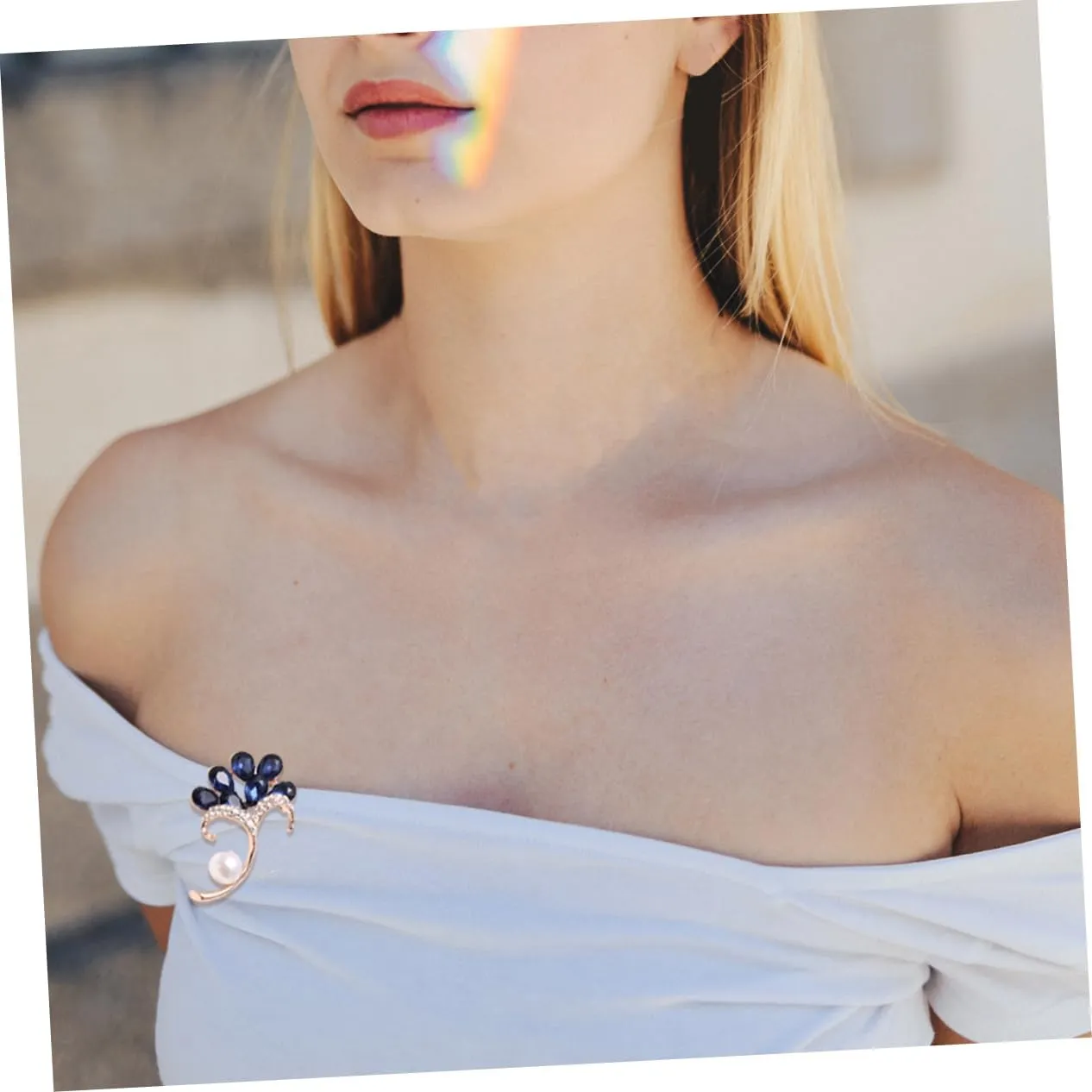 Glass Brooch Pearl Brooch Boutonniere Pin Miss Corsage Jewelry Brooches Blue Crystal Brooch Flower Petal