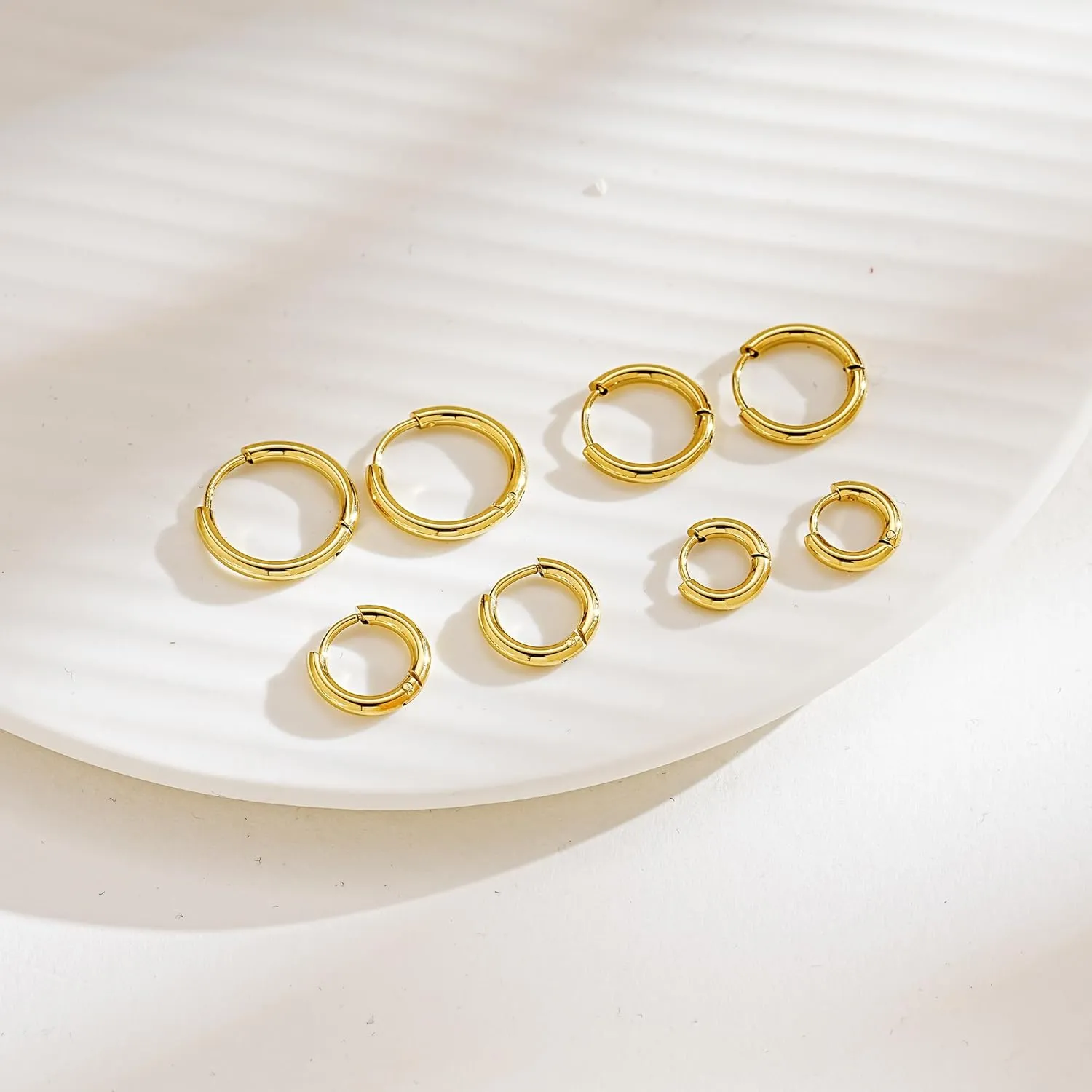 JINEAR 4 Pairs Gold Hoop Earrings Set for Women, 14K Plated Chunky Gold Hoop Earrings Dainty Simple Gold Earrings Hypoallergenic Non Tarnish Small Hoop Earrings Cartilage Earrings Jewelry Gift