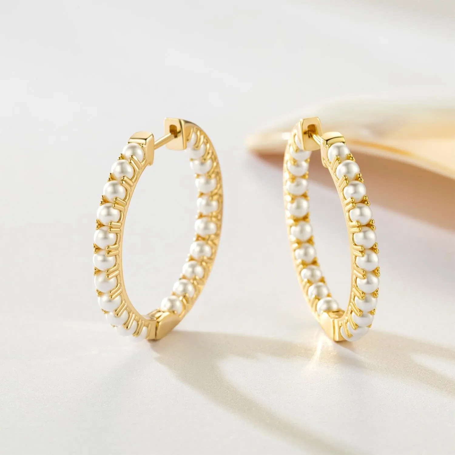 Pearl Earrings for Women Gold Pearl Earrings Hoop Earring for Women 14K Gold Hoop Earring Huggie Hoops 20/30mm