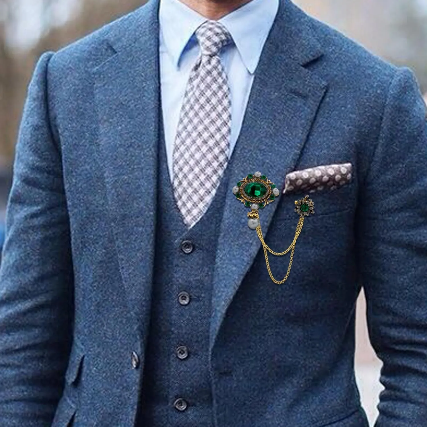 Retro Crystal Flower Geometry Lapel Pin for Men Rhinestone With Hanging Chain Brooch for Men Suit Fashion Gold Collar Pins for Men Women Gifts