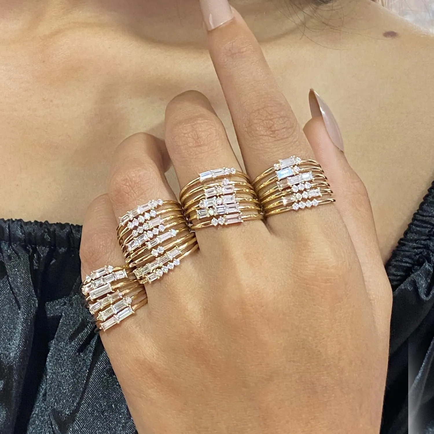 SAVEARTH DIAMONDS 26 Pcs Knuckle Rings Set for Women, Dainty Stackable Joint Finger Rings, Baguette And Round Shape Lab Grown Diamond In 14K Solid Gold Jewelry Stacking Midi Rings Pack