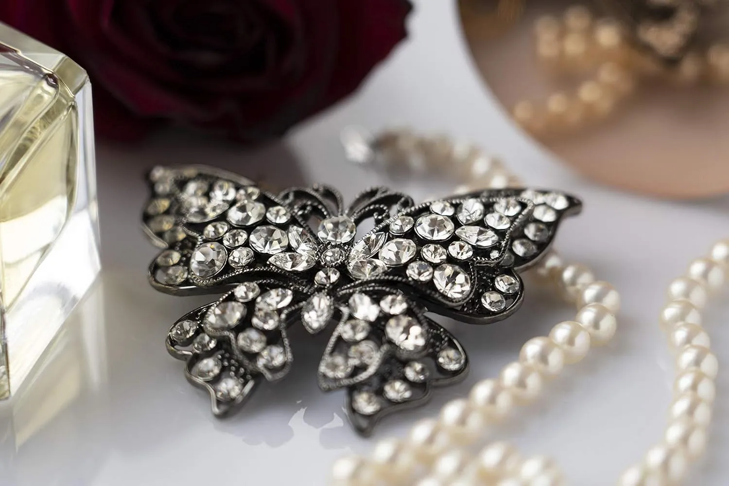 Set of 2 Brooch Lapel Pins With Rhinestones