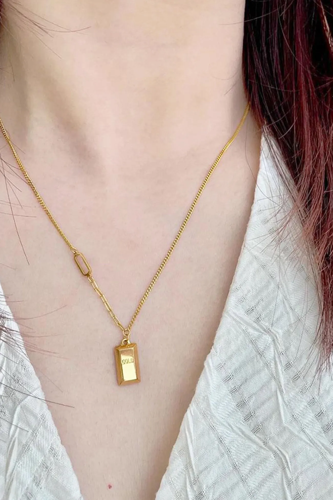 TastyHottie - Small Gold Brick Pendant Necklace