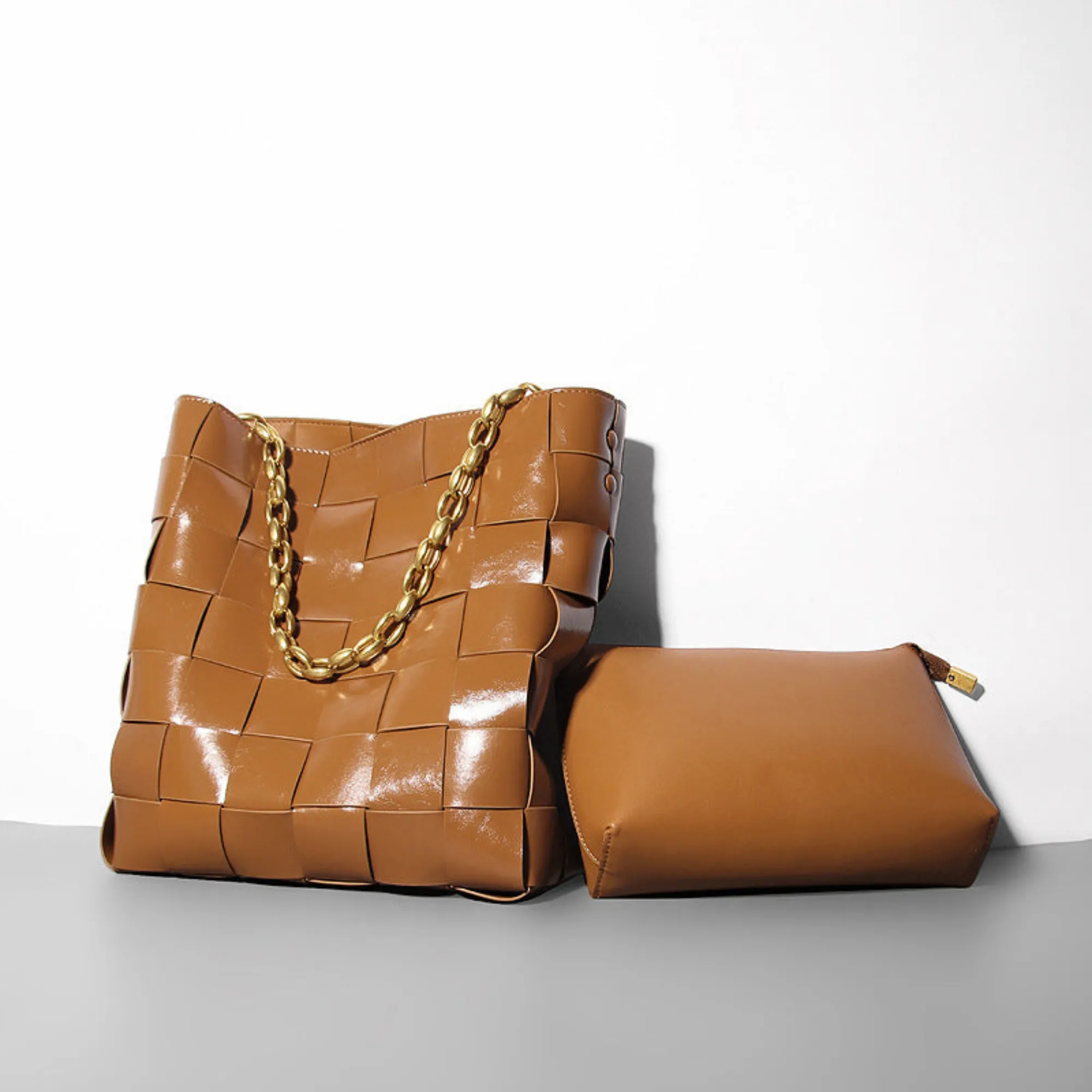Women's Leather Woven Bucket Bag